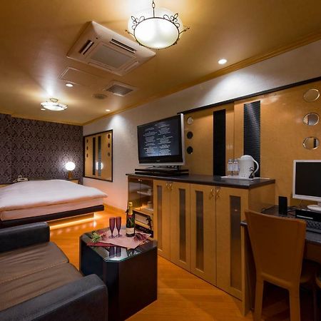 טוקיו Hotel Linden Oji (Adults Only) מראה חיצוני תמונה