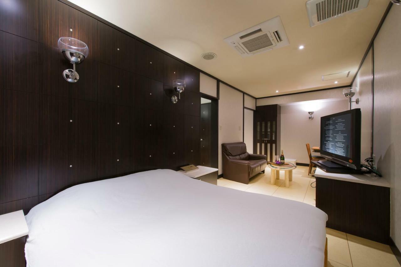 טוקיו Hotel Linden Oji (Adults Only) מראה חיצוני תמונה
