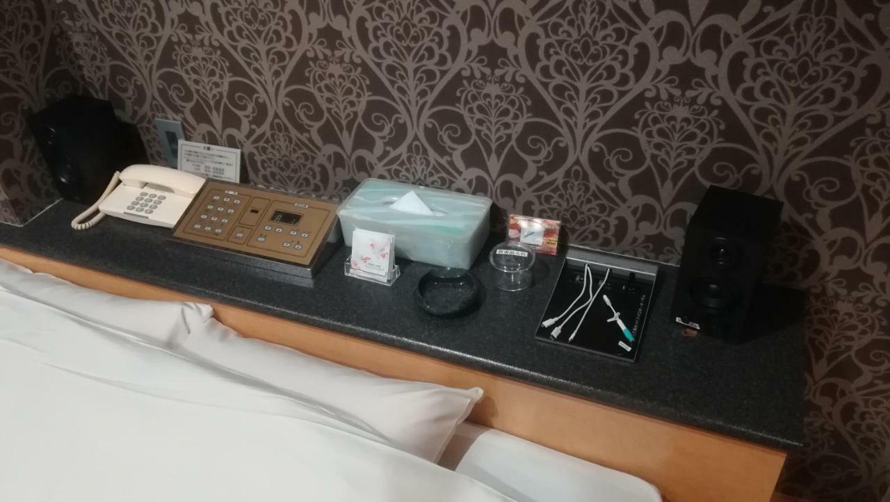 טוקיו Hotel Linden Oji (Adults Only) מראה חיצוני תמונה